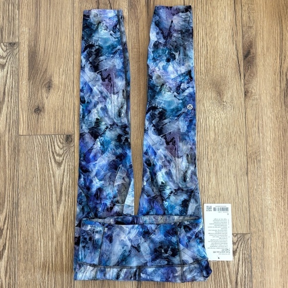 NWT Lululemon Fast and Free HR Tight Leggings in Chromasphere Multi 25" Size 4 - Picture 1 of 8